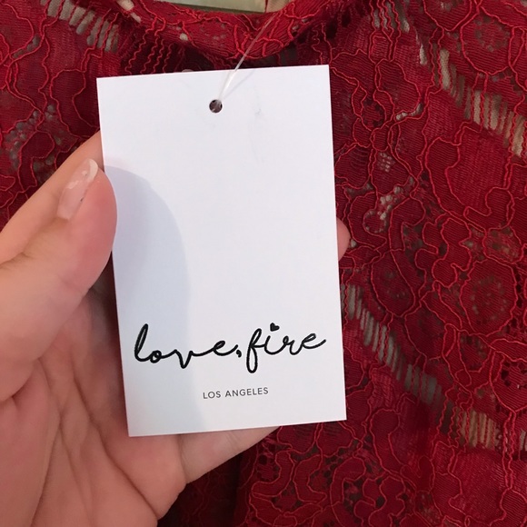 NWT Burgundy Lace Tank Style Blouse - Picture 6 of 8